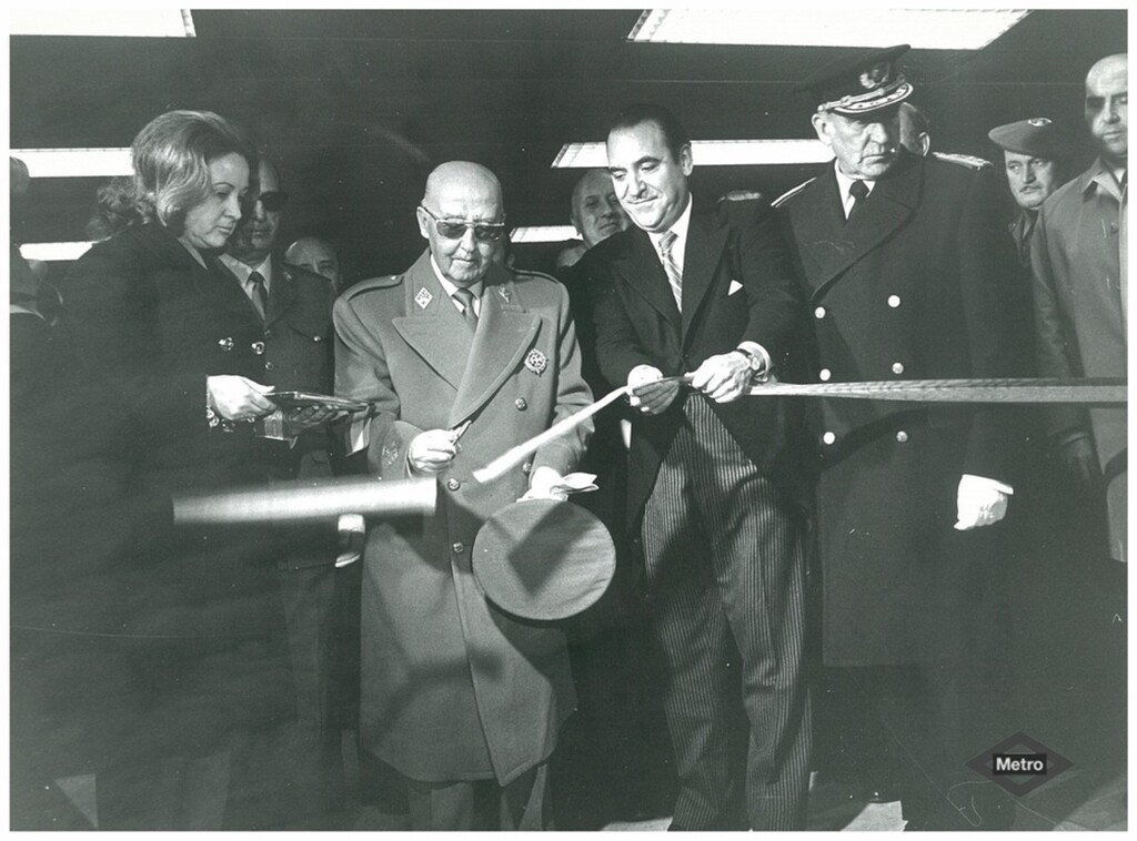 Miniatura de Inauguración del tramo de línea 4 Diego de León-Alfonso XIII
