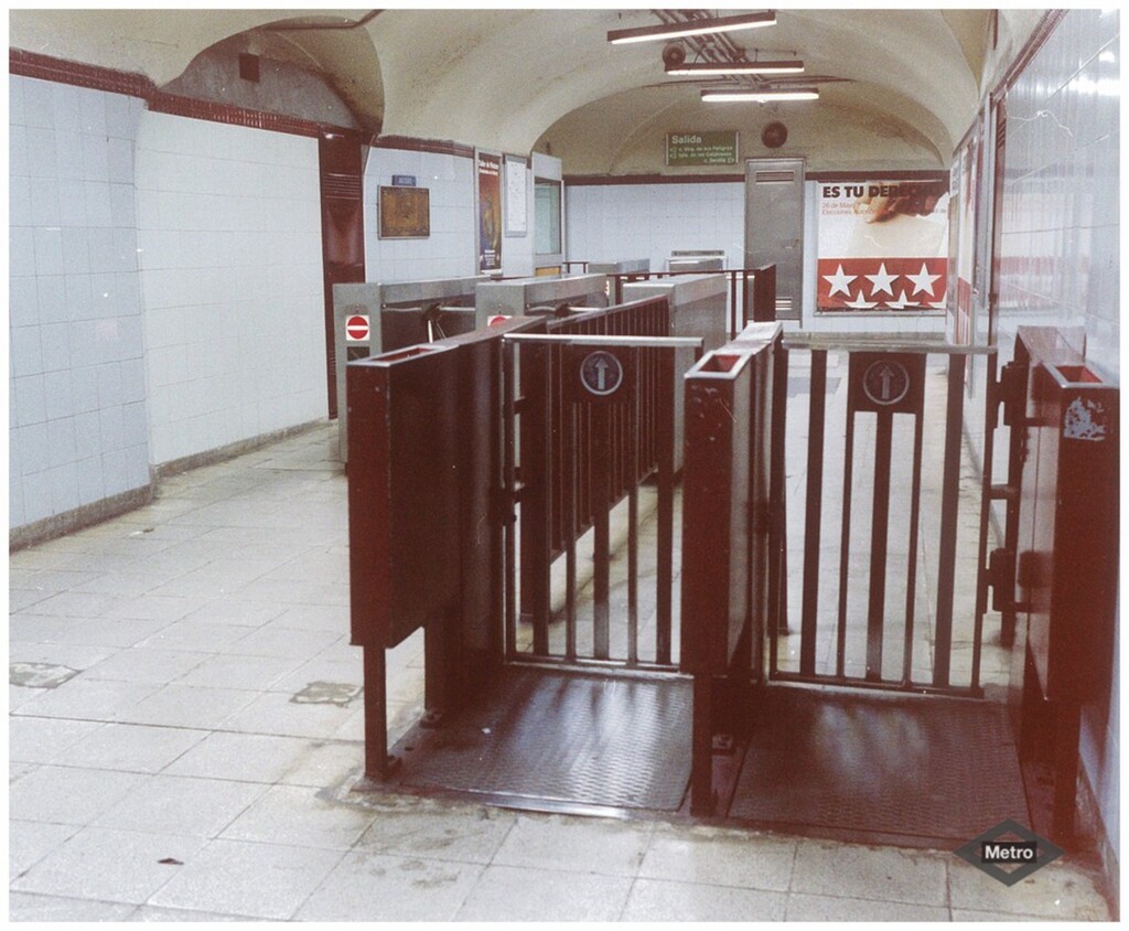 Miniatura de Vestíbulo de la estación de Sevilla