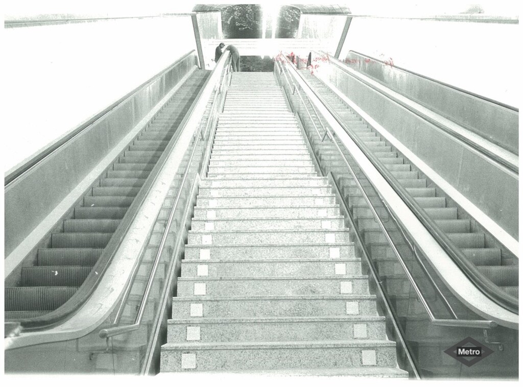 Miniatura de Escaleras mecánicas en Plaza de España