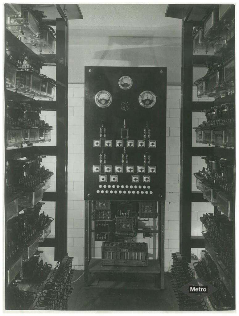Miniatura de Cuarto de Relés