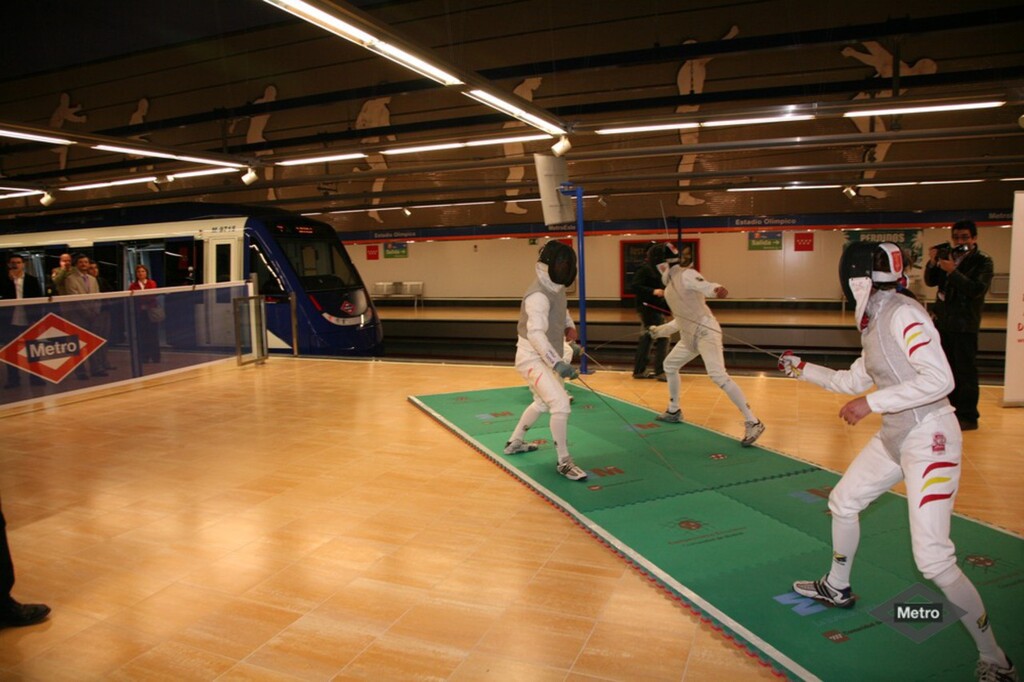 Miniatura de Inauguración de la estación de Estadio Olímpico