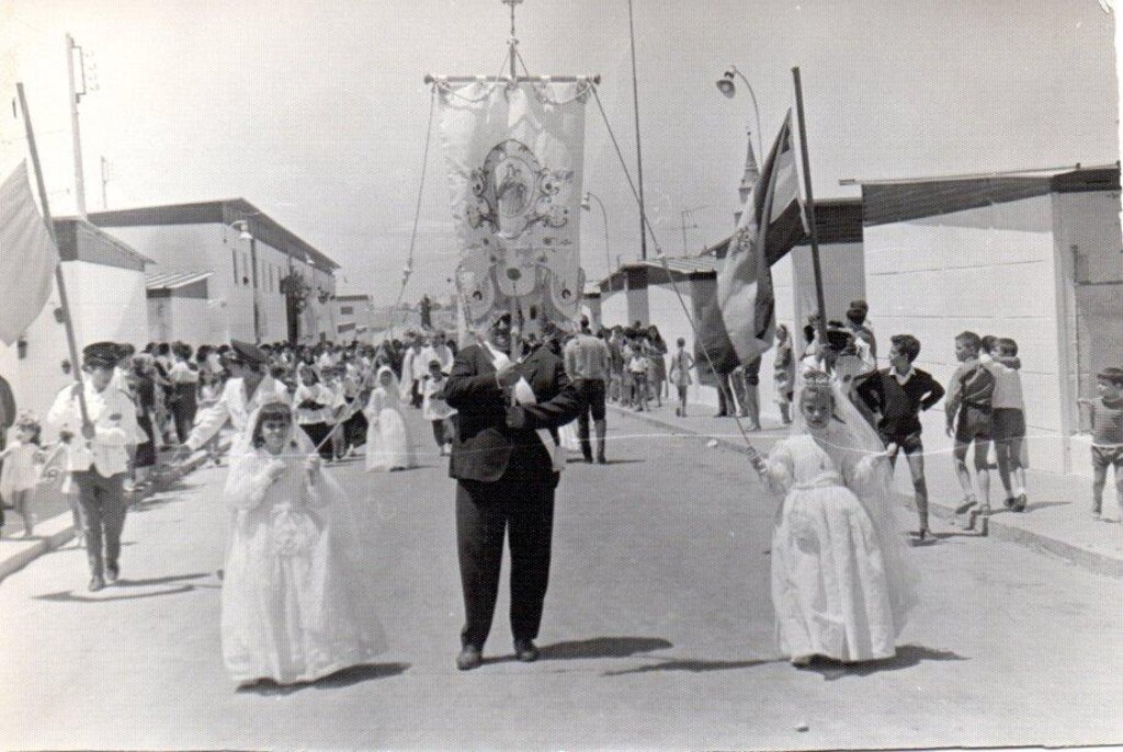 Miniatura de Procesión de la Parroquia San Juan de Dios en el UVA de Vallecas