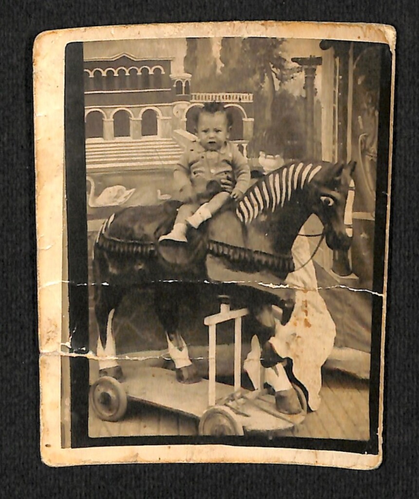 Miniatura de Retrato infantil en las fiestas de la Virgen de la Torre