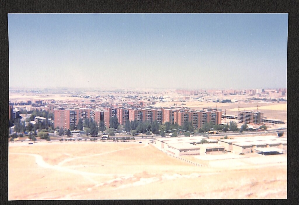 Miniatura de Vista de Vallecas desde el cerro Almodóvar