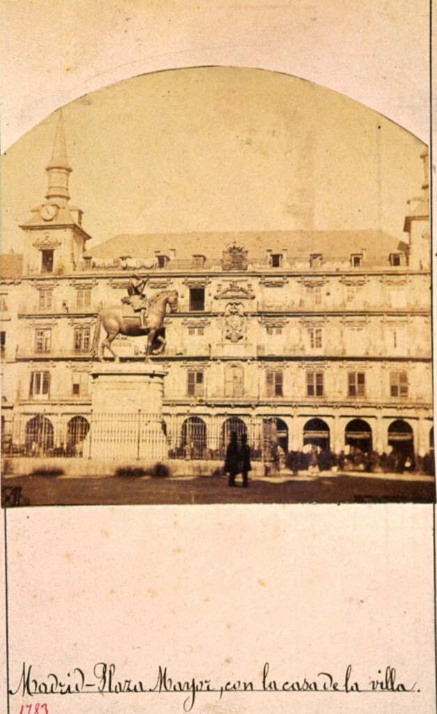 Miniatura de Plaza Mayor, con la Casa de la Villa