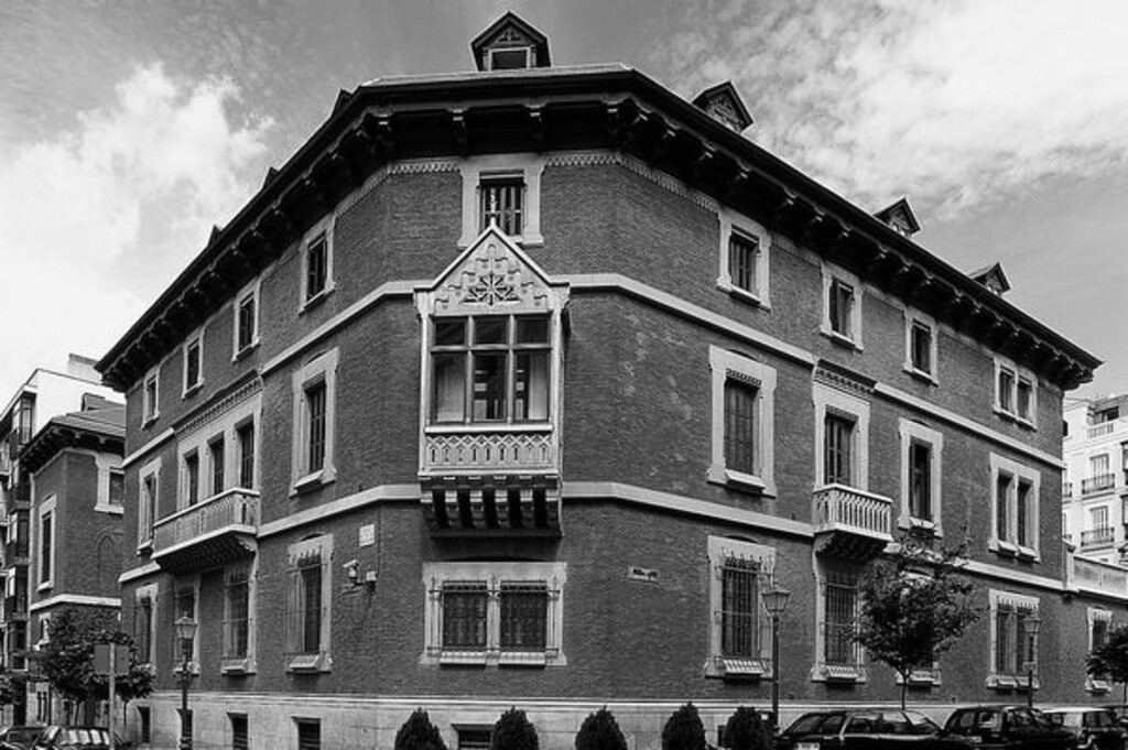 Miniatura de Palacio de Zabálduru y viviendas