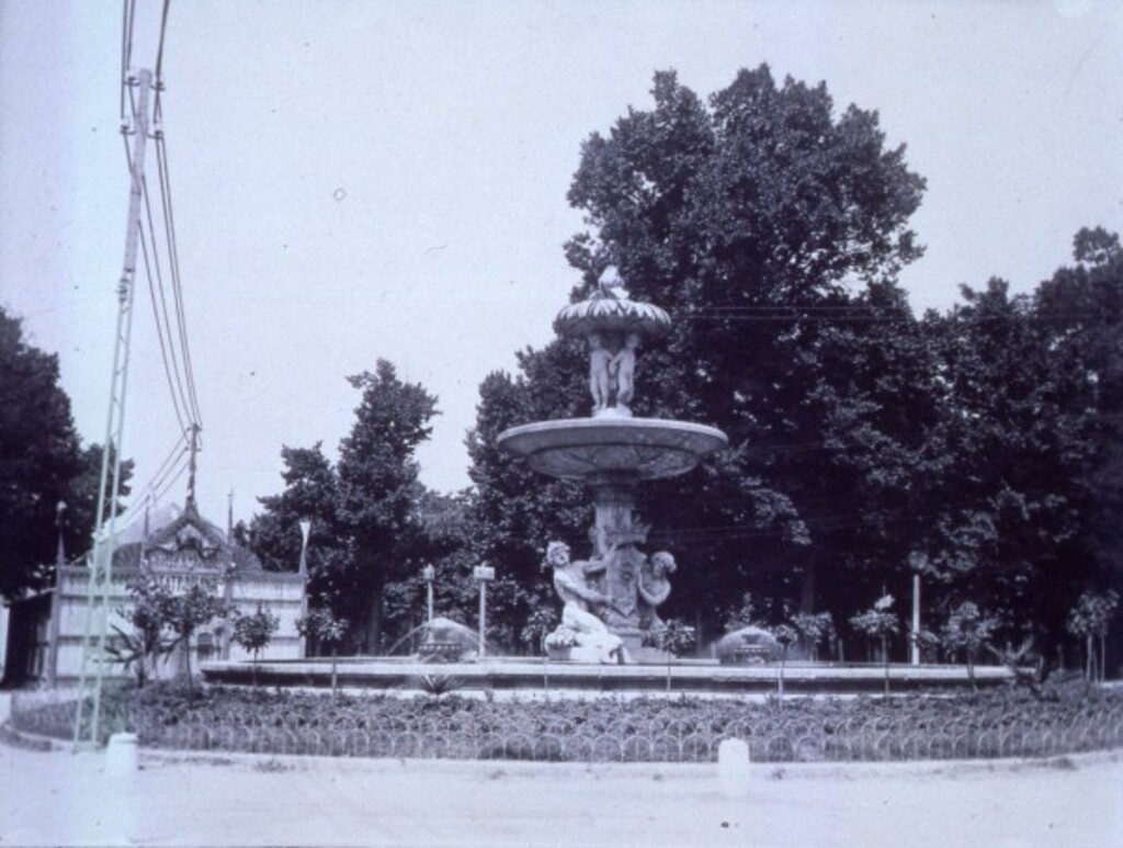 Miniatura de Fuente de la Alcachofa en el Parque del Retiro