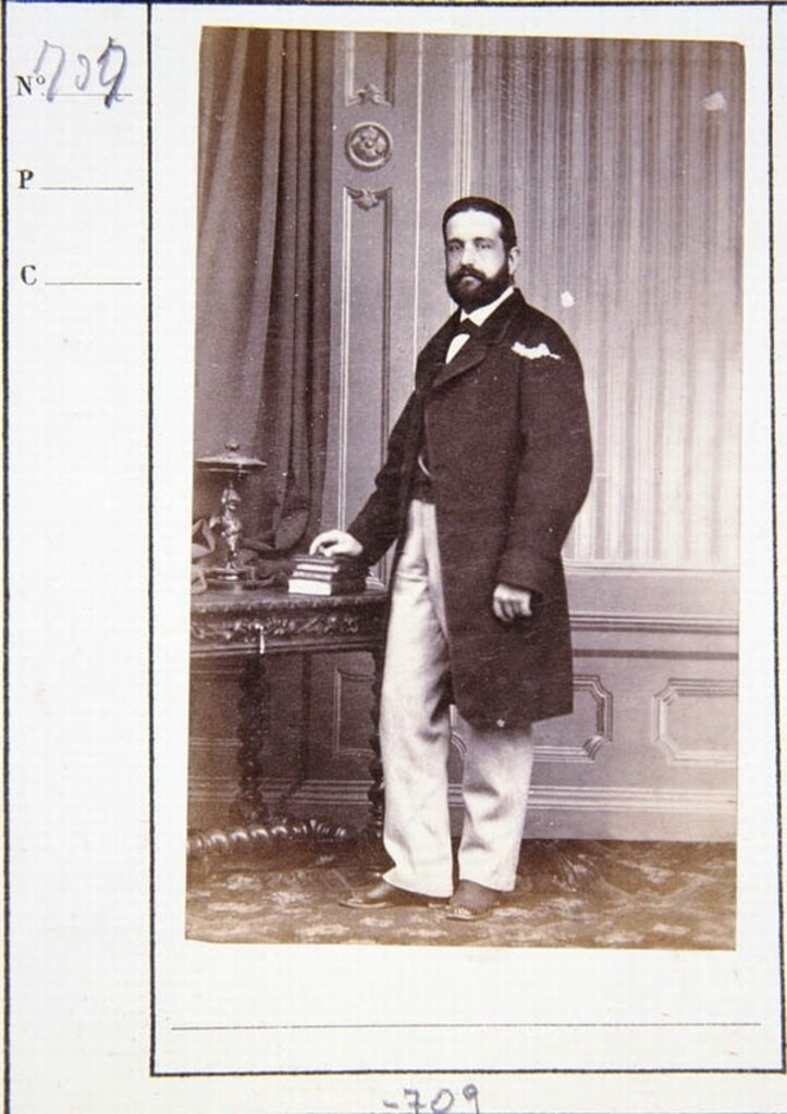 Miniatura de Arche, director de orquesta del Teatro de la Zarzuela