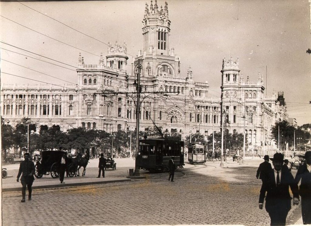 Miniatura de Palacio de Comunicaciones