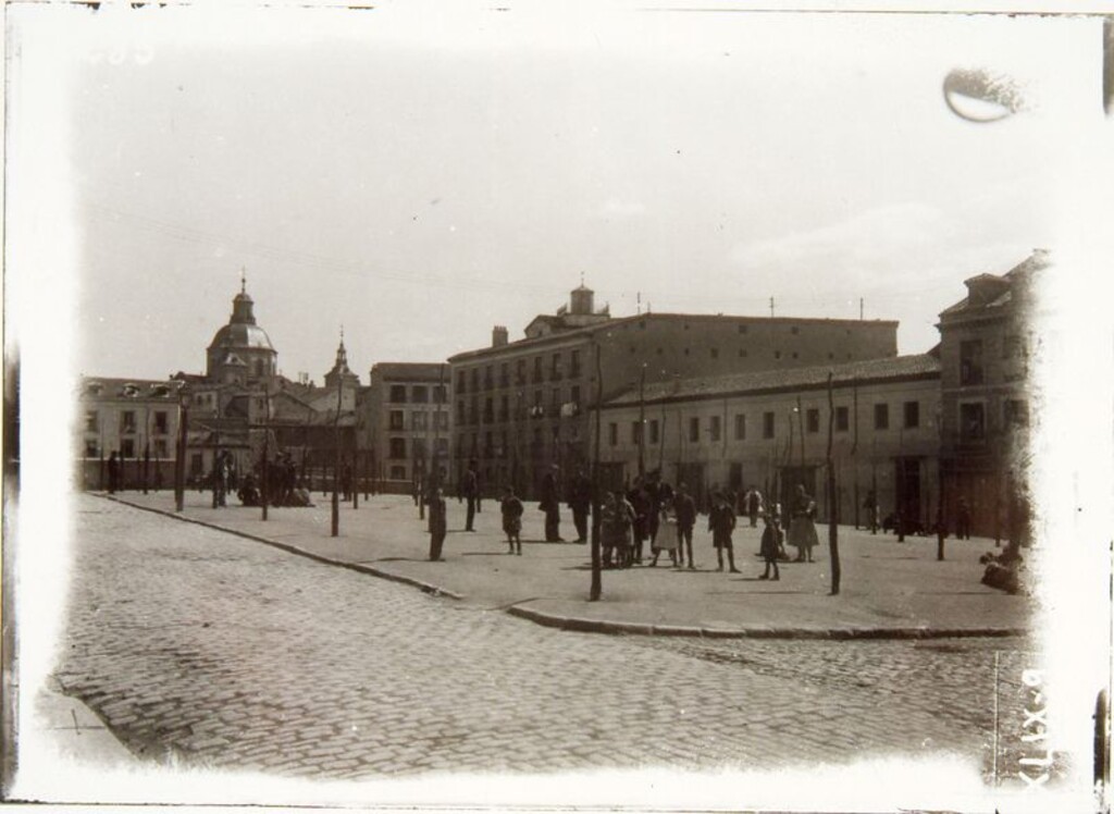 Miniatura de Plaza del General Vara del Rey