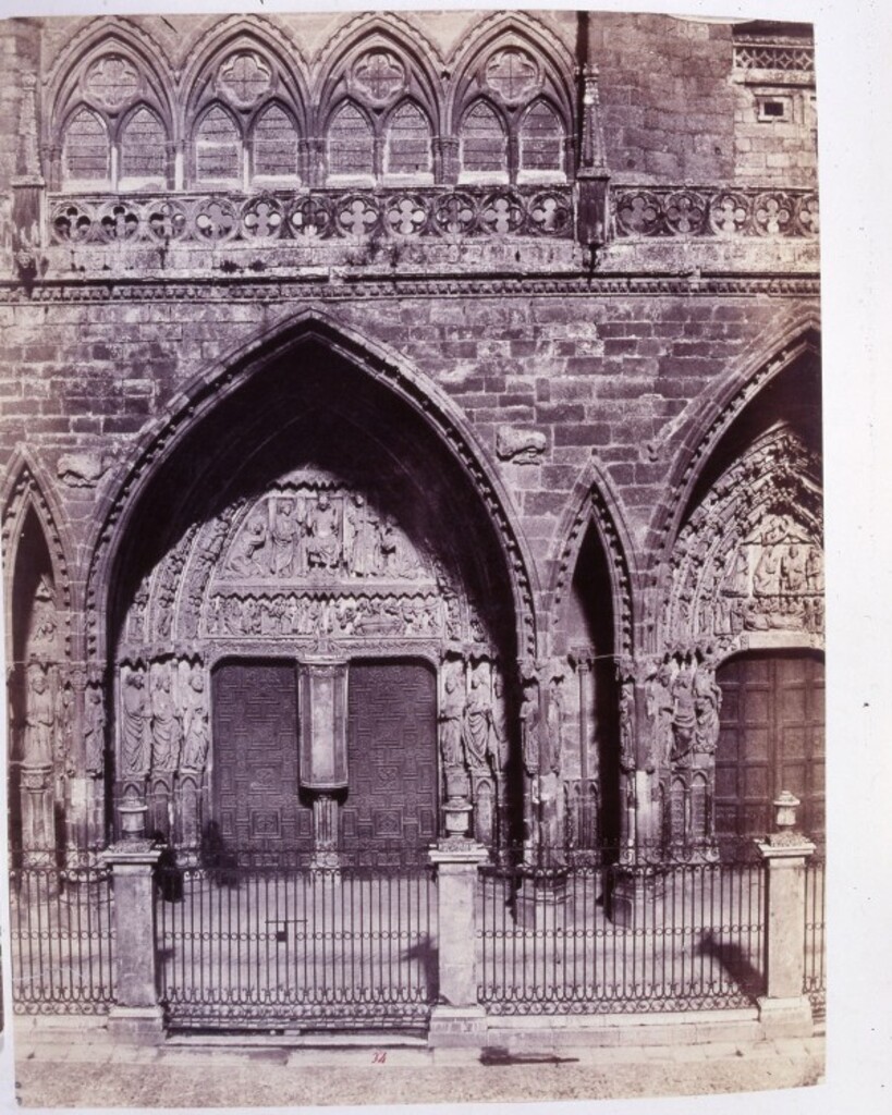 Miniatura de Portada del mediodía de la catedral (León)