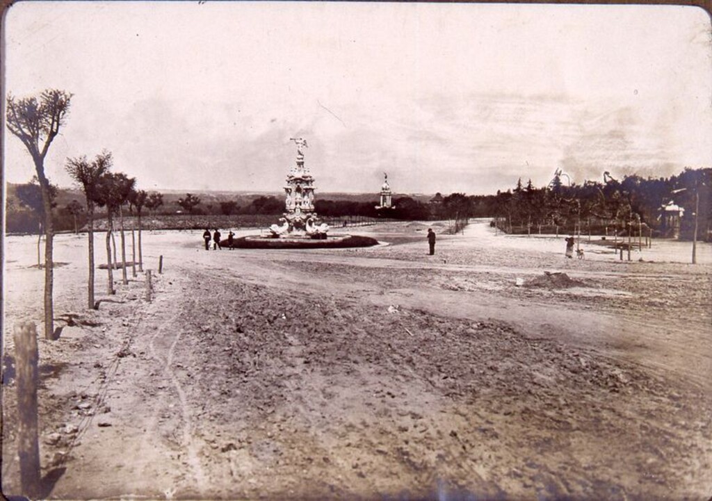 Miniatura de Fuente de la Fama en el Parque del Oeste