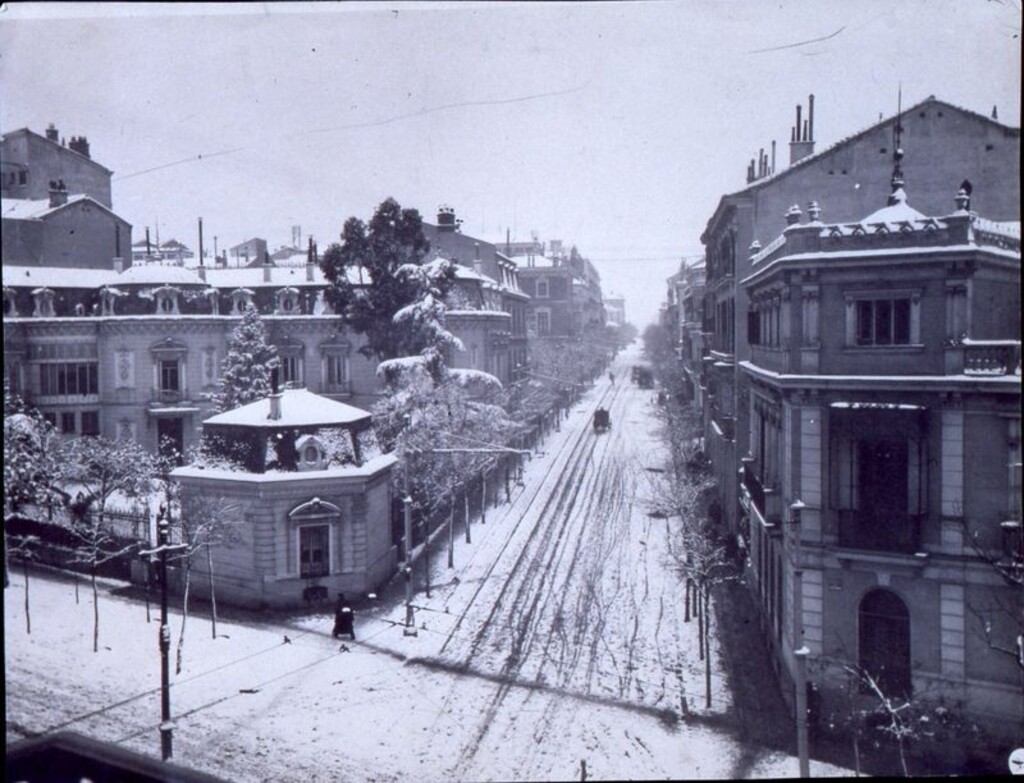 Miniatura de Calle de Zurbano y Palacio Bedmar un día de nevada