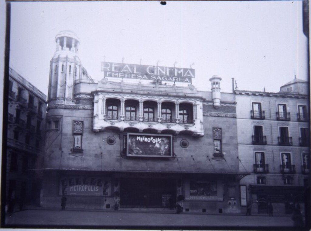 Miniatura de Real Cinema