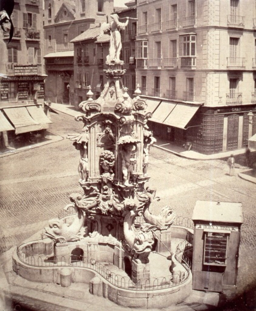 Miniatura de Fuente de la Fama, en la plaza de Antón Martín