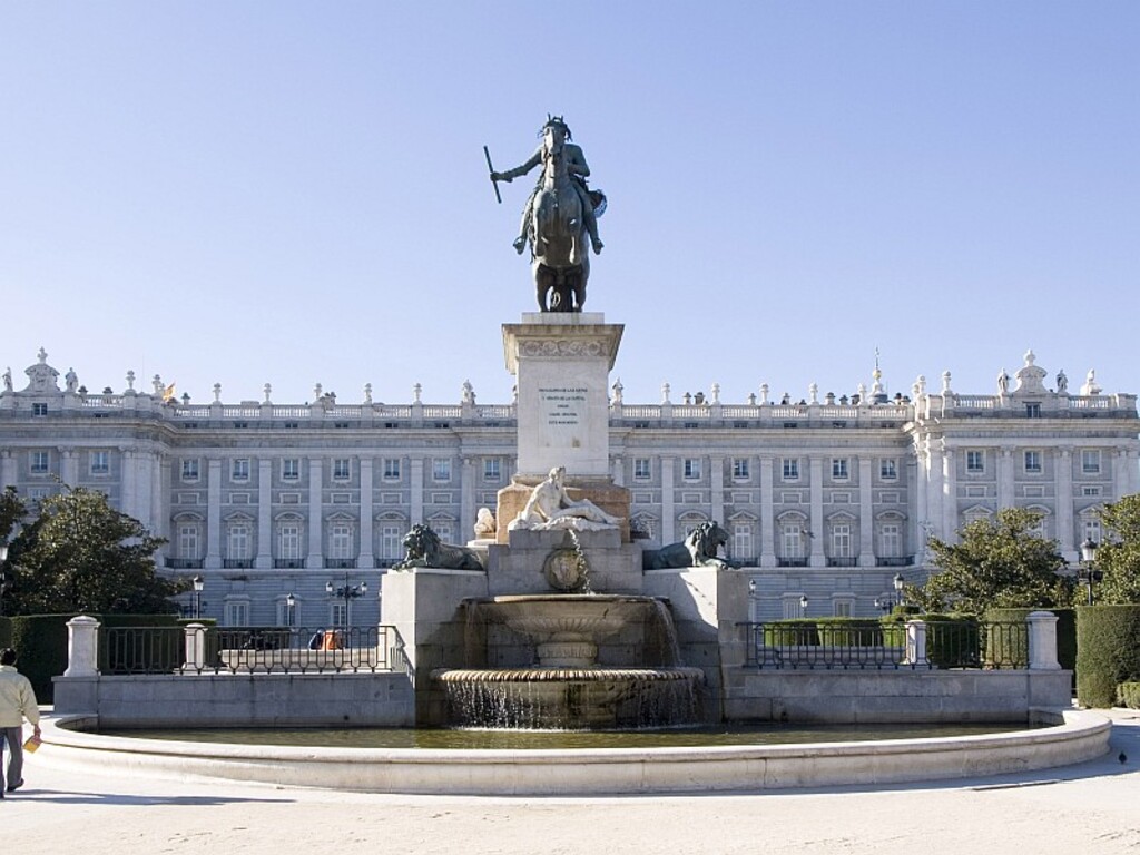 Miniatura de Estatua de Felipe IV en la plaza de Oriente