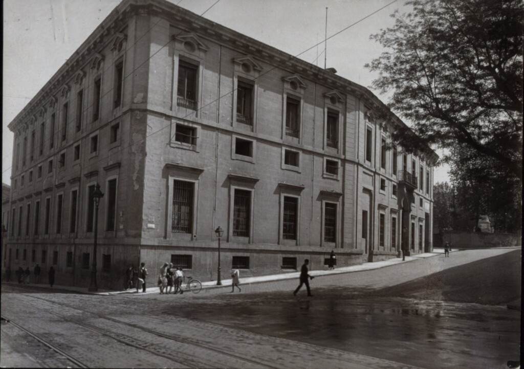 Miniatura de Antiguo Ministerio de Marina