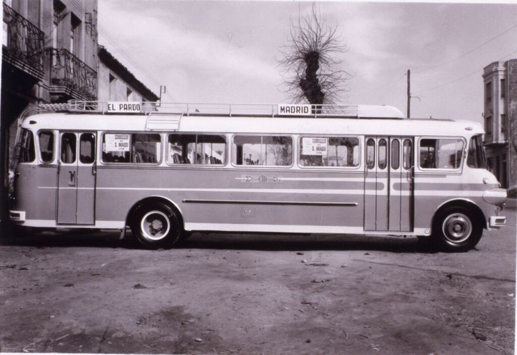 Miniatura de Autobús de servicio El Pardo-Madrid