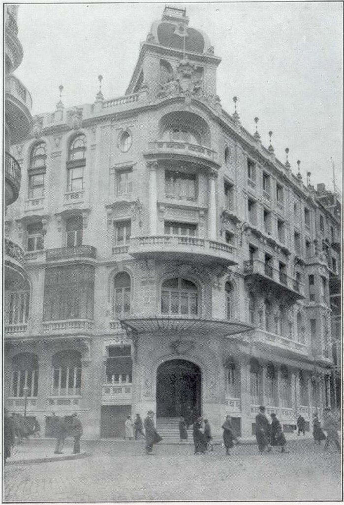 Miniatura de Primer trozo de la Gran Vía. Nuevo Edificio del Círculo Militar.