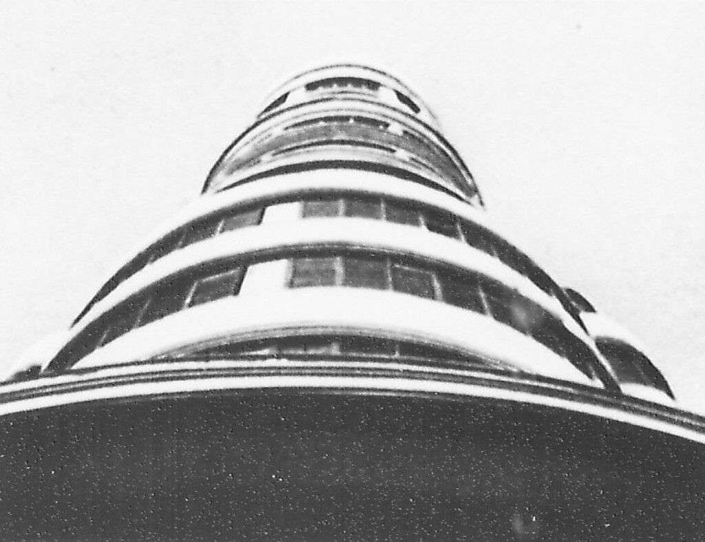 Miniatura de Chaflán del edificio Carrión (edificio Capitol)