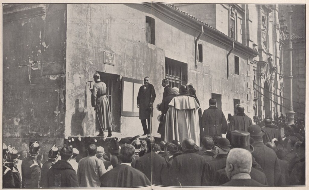 Miniatura de Momento solemne de iniciar el Rey con un golpe de piqueta el derribo de la casa rectoral de San José
