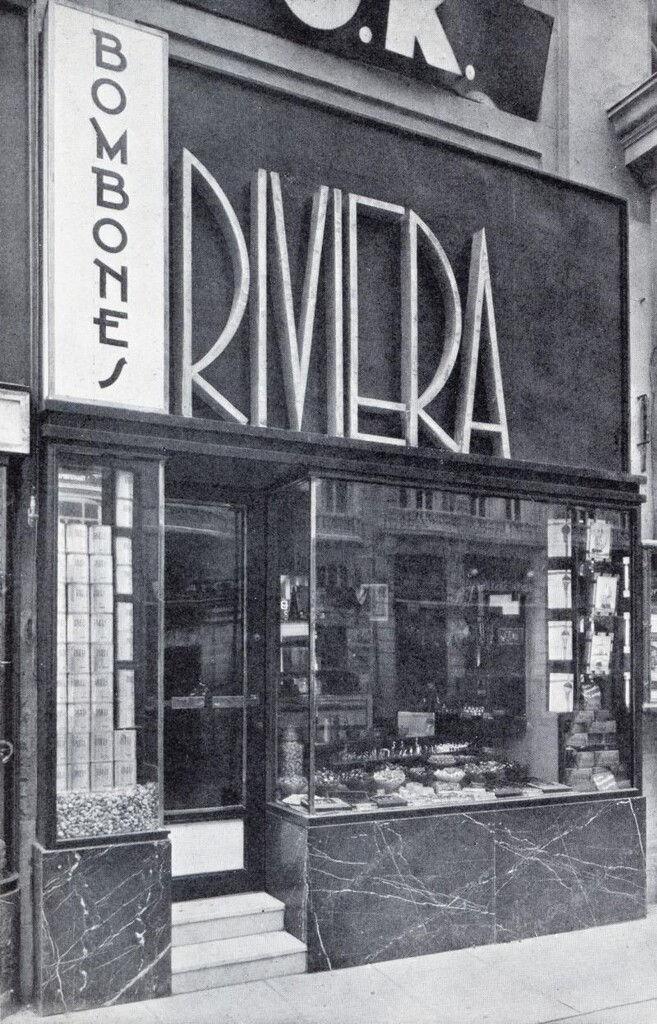 Miniatura de Fachada de la bombonería Riviera