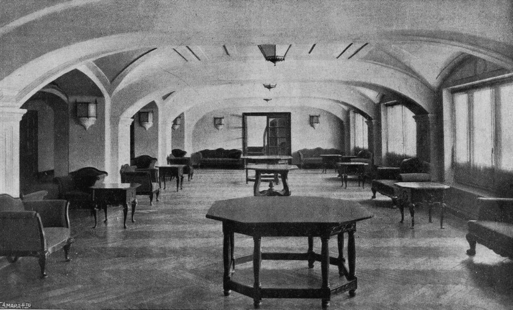Miniatura de Salón de tertulia y fumador del Palacio de la Asociación de la Prensa de Madrid