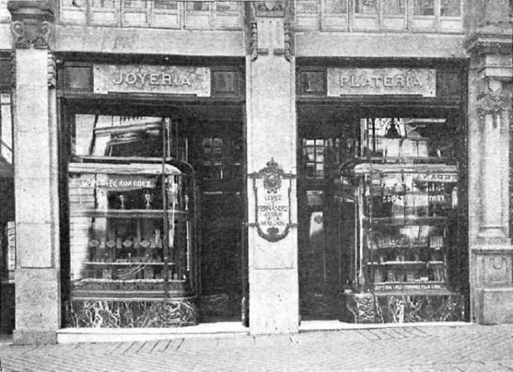 Miniatura de Fachada de la joyería López y Fernández (Aldao)