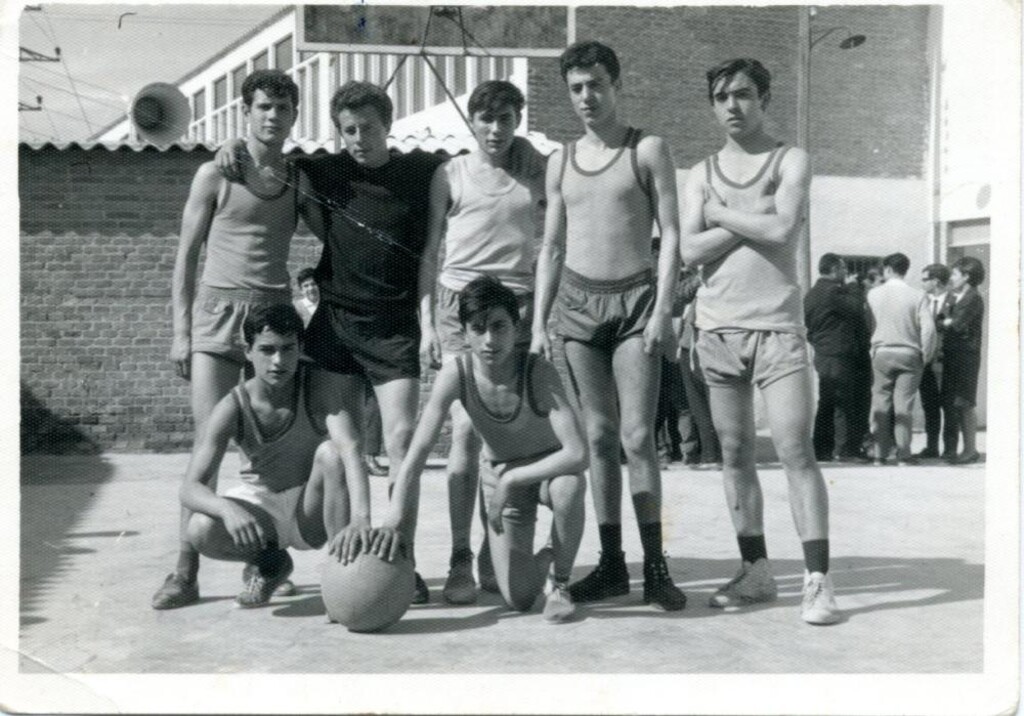 Miniatura de Equipo de baloncesto Academia Parroquia del Pozo