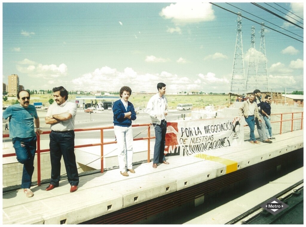 Miniatura de Reivindicaciones laborales durante la inauguración del intercambiador de Aluche