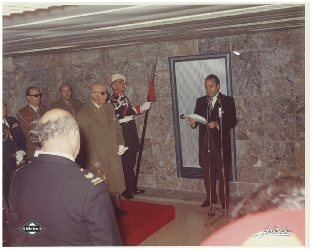 Miniatura de Inauguración del tramo de línea 4 Diego de León-Alfonso XIII