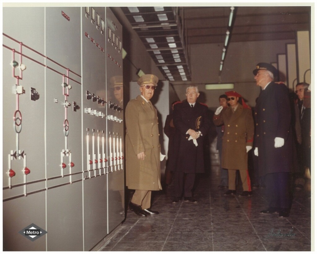Miniatura de Inauguración del tramo de línea 4 Diego de León-Alfonso XIII