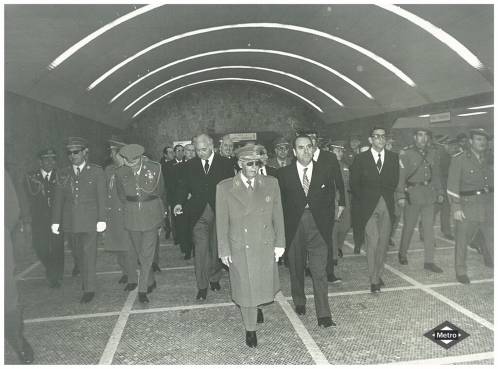 Miniatura de Inauguración del tramo de línea 4 Diego de León-Alfonso XIII