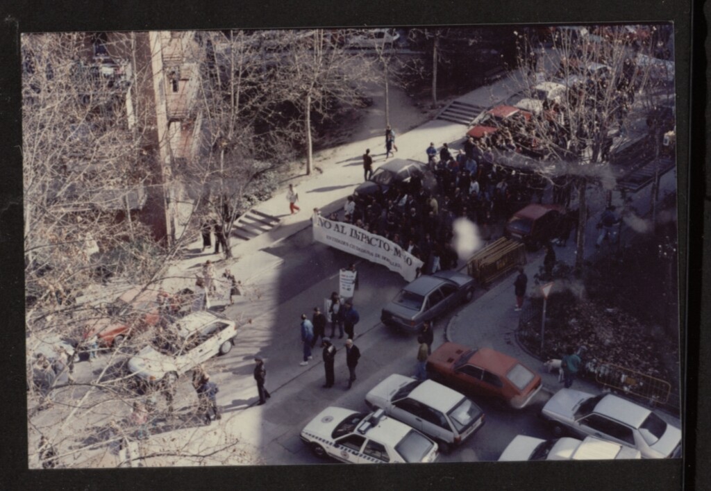 Miniatura de Manifestación por los ruidos en la M-40 en el barrio de Santa María