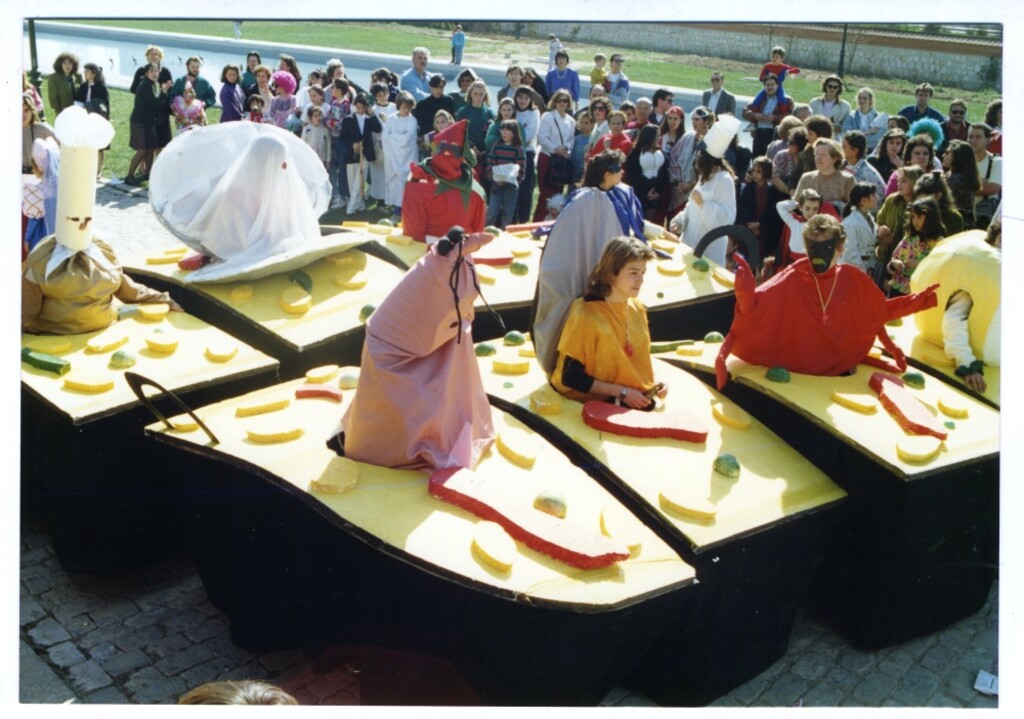 Miniatura de Desfile de comparsas en Carnaval