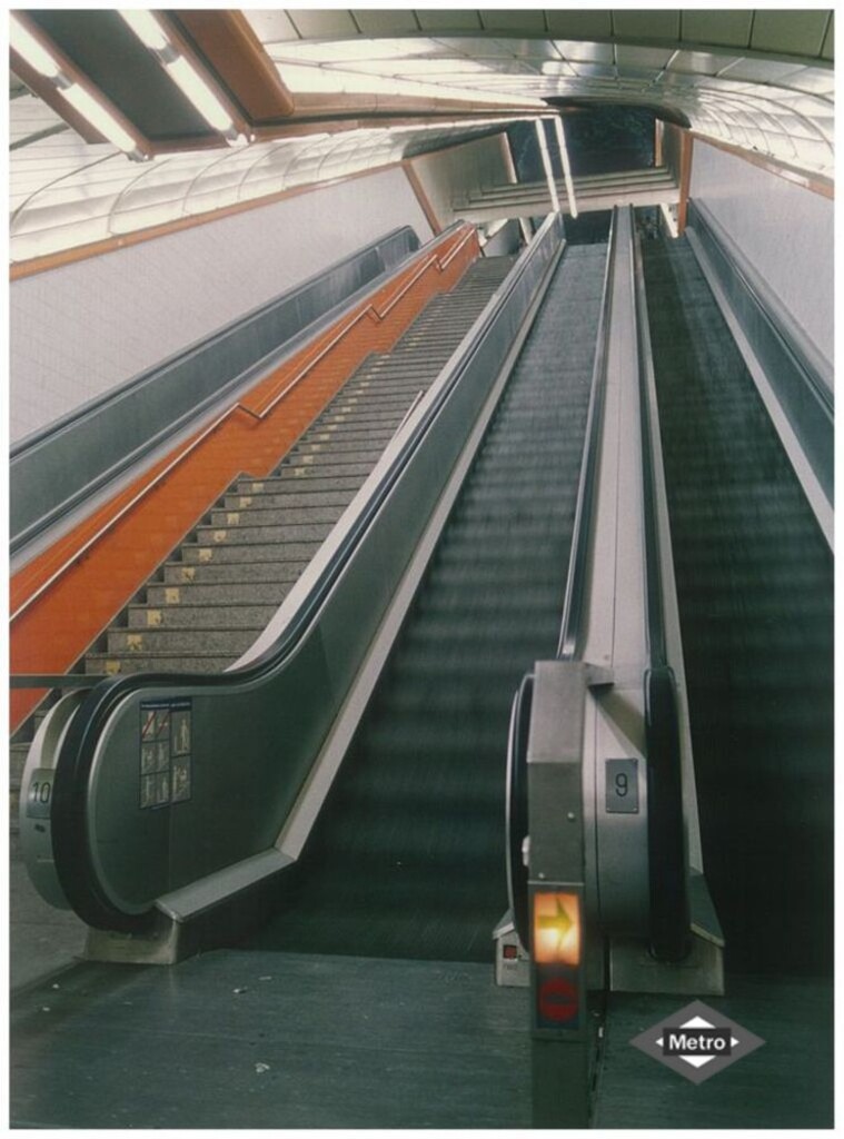 Miniatura de Escaleras mecánicas