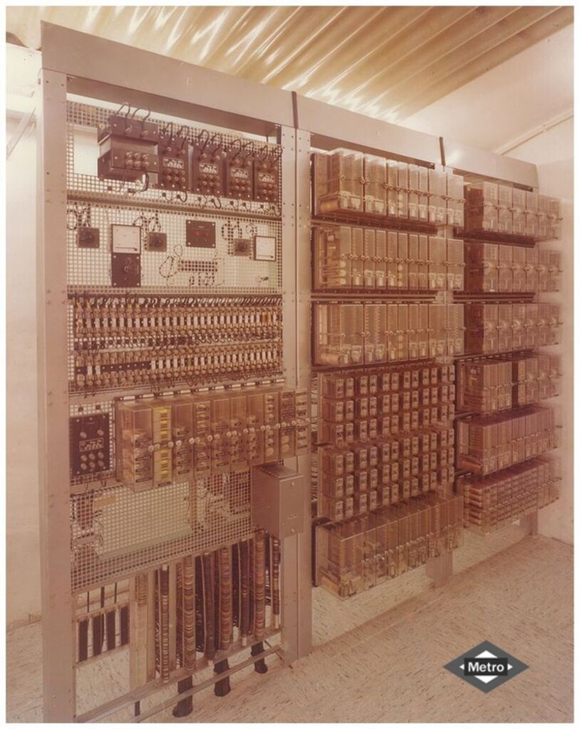 Miniatura de Cuarto de Relés