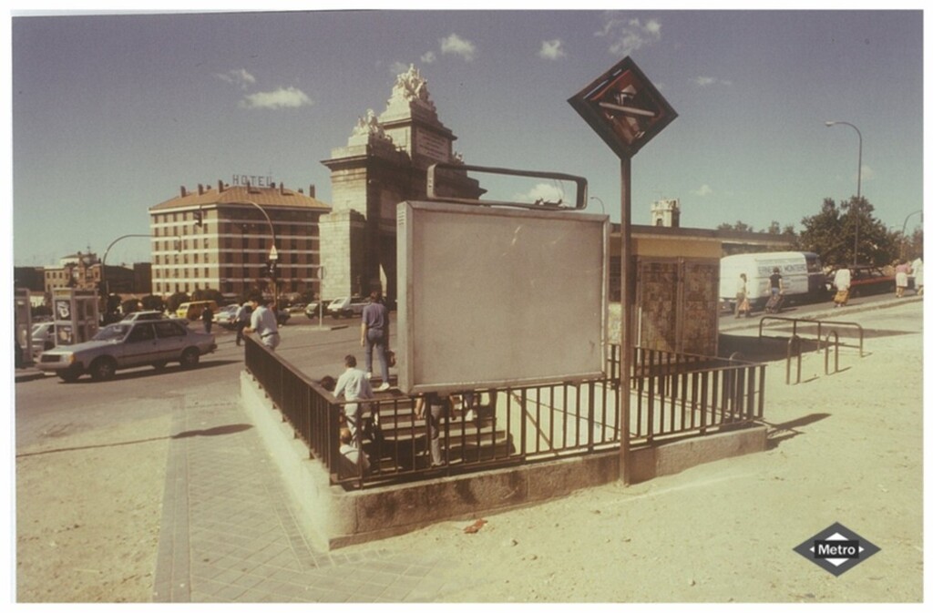 Miniatura de Acceso a la estación de Puerta de Toledo