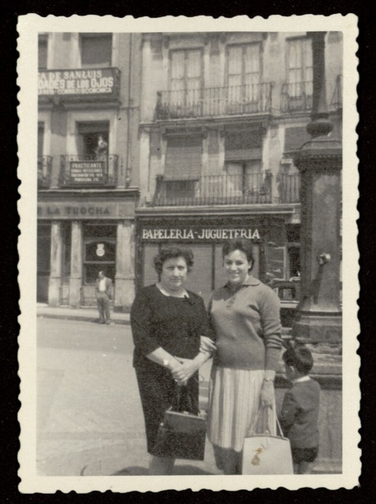 Miniatura de Carmen en la Plaza de Lavapies
