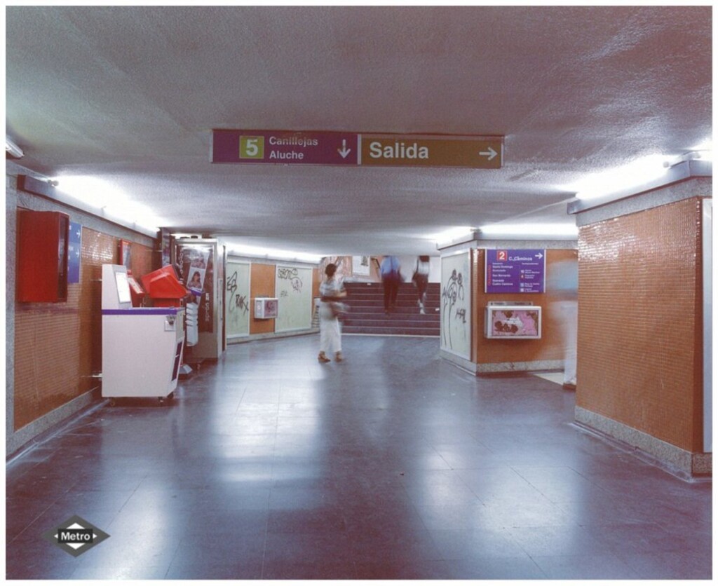Miniatura de Estación de Ópera