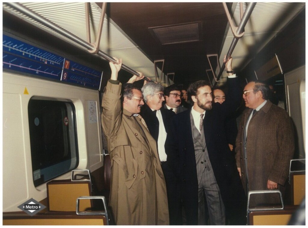 Miniatura de Inauguración del tramo Cuatro Caminos-Ciudad Universitaria línea 6