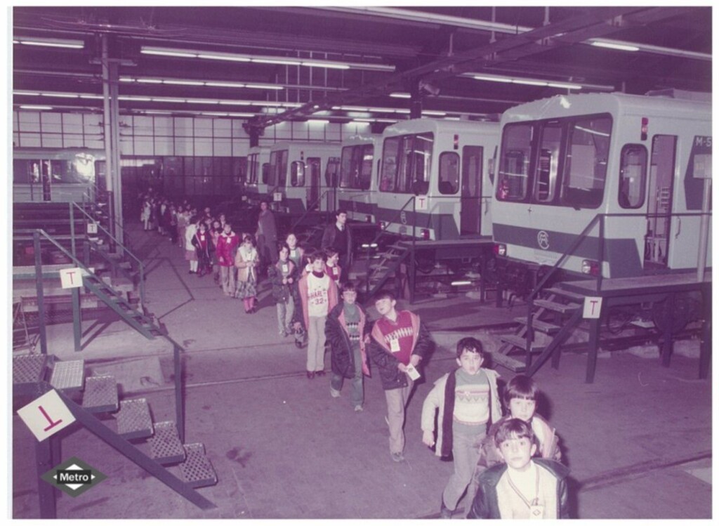Miniatura de Visita escolar a las instalaciones de Metro