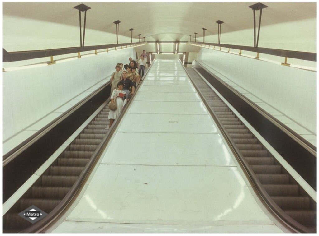 Miniatura de Escaleras mecánicas de Alonso Martínez