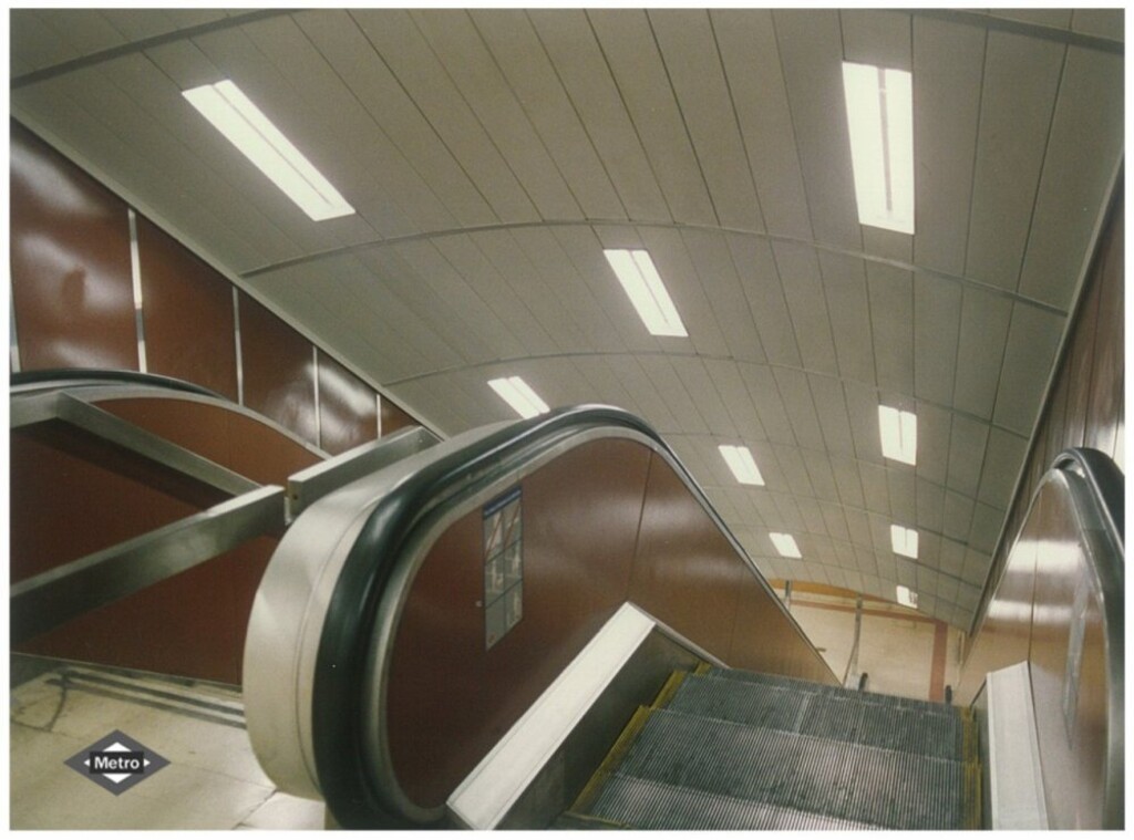 Miniatura de Escaleras mecánicas de Príncipe de Vergara