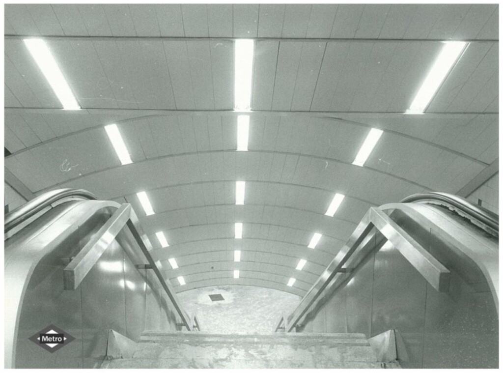 Miniatura de Escaleras mecánicas de Metro