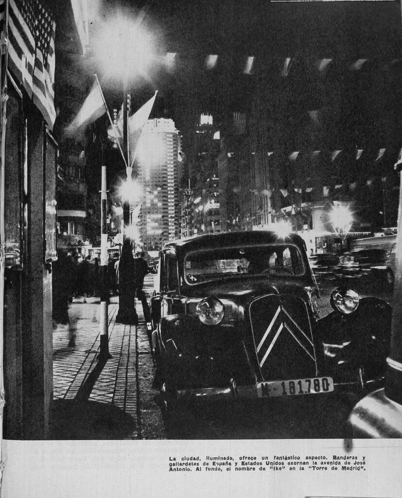 Miniatura de La Gran Vía de gala por la visita de Eisenhower