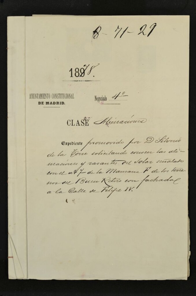Miniatura de Expediente promovido por Don Silverio de la Torre solicitando conocer las alineaciones y rasantes del solar señalado con el nº 7 de la manzana F de los terrenos del Buen Retiro con fachada a la calle de Felipe IV.