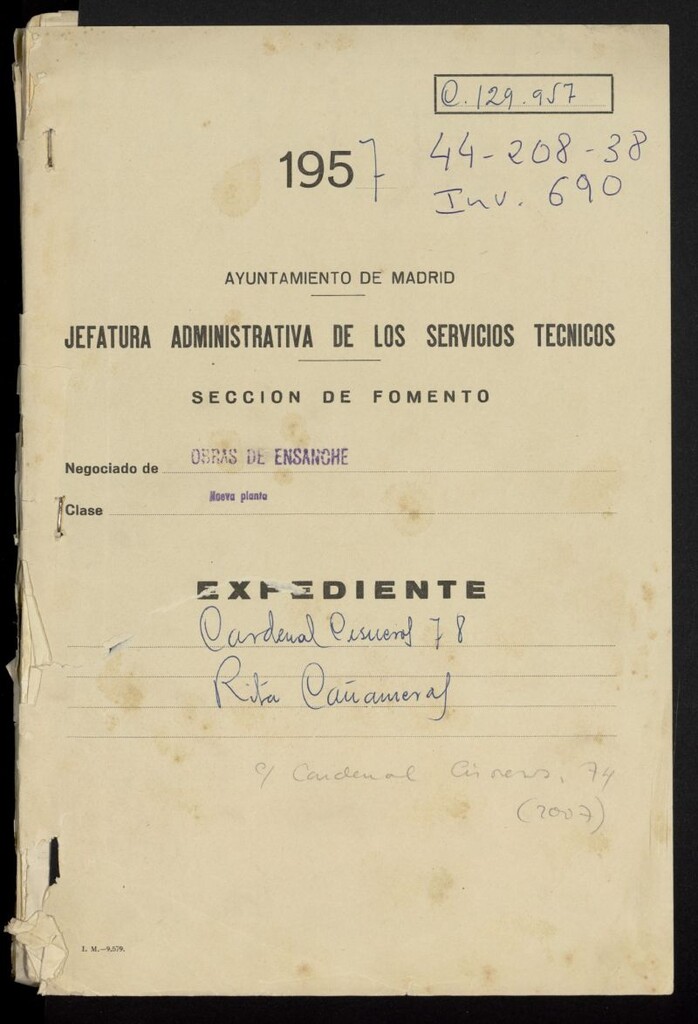 Miniatura de Licencia a Dña. Rita Cañamera Gonzalo para construir un edificio en la calle Cardenal Cisneros 78 (actual 74)