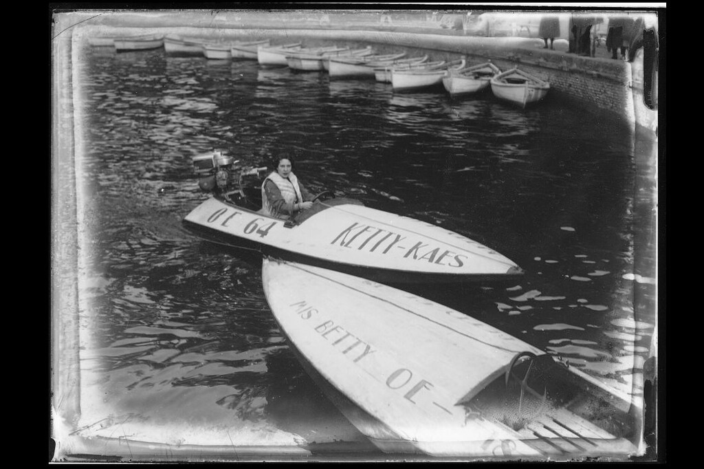 Miniatura de Señorita en el Lago de la Casa de Campo