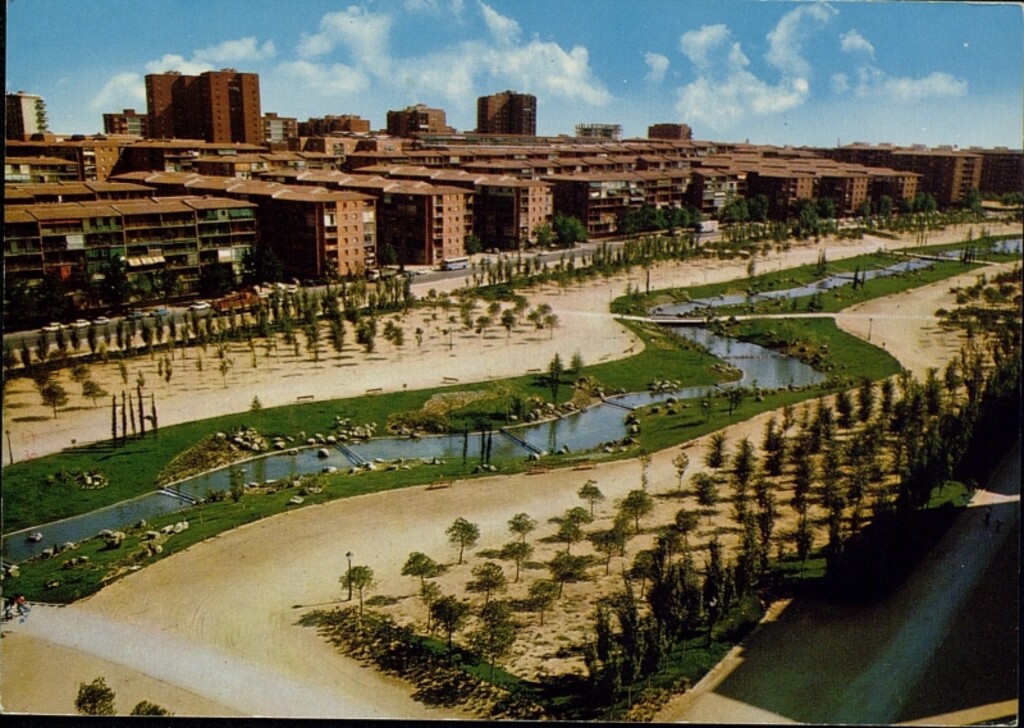 Miniatura de Parque Arias Navarro y Barrio de Aluche